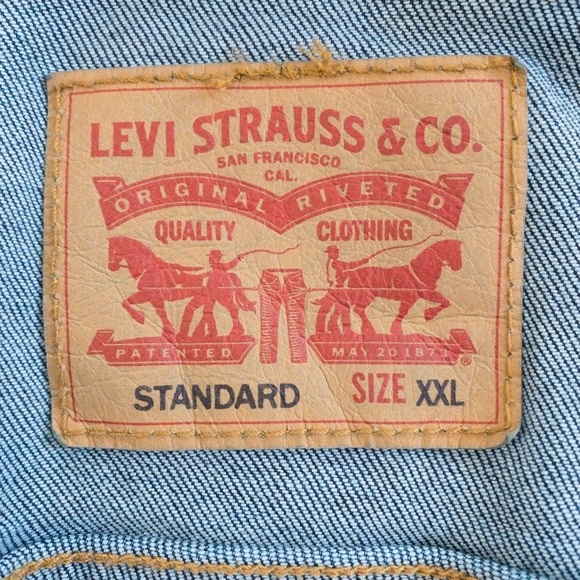 Levi's Mens Trucker Jacket Dark Wash Denim Blue XXL Jean Coat - Picture 2 of 16